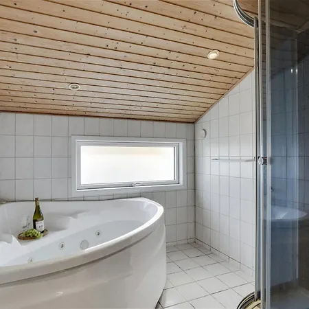 Casa vacanze Hebba - 300m From The Sea By Interhome
