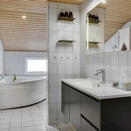 Feriehus Hebba - 300m From The Sea By Interhome